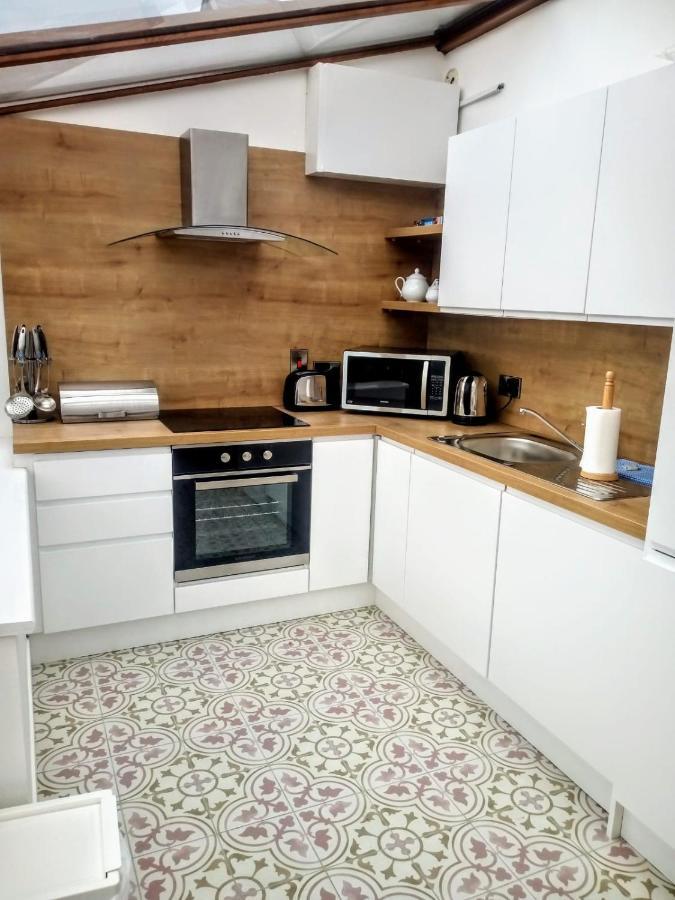 פת'רד און סי Hookless Holiday Homes מראה חיצוני תמונה