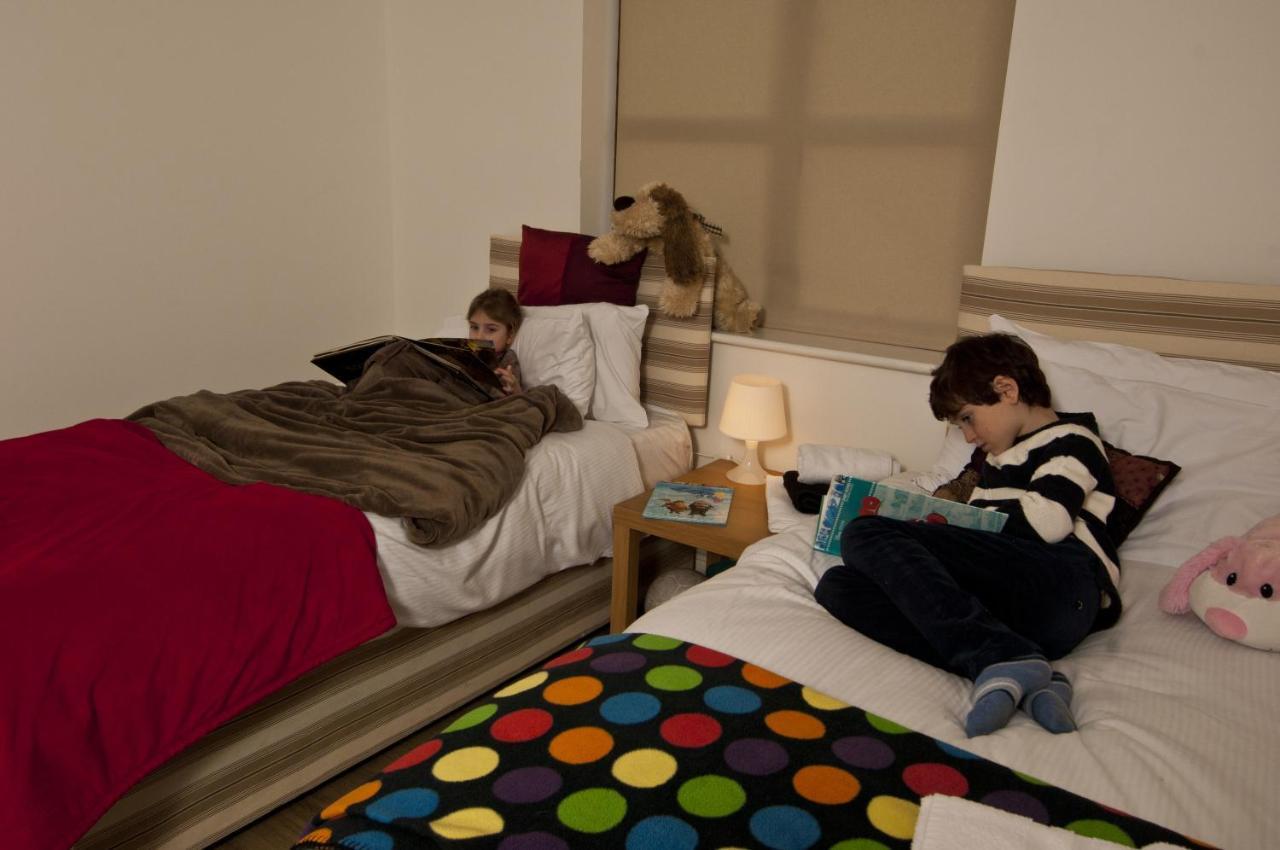 פת'רד און סי Hookless Holiday Homes מראה חיצוני תמונה