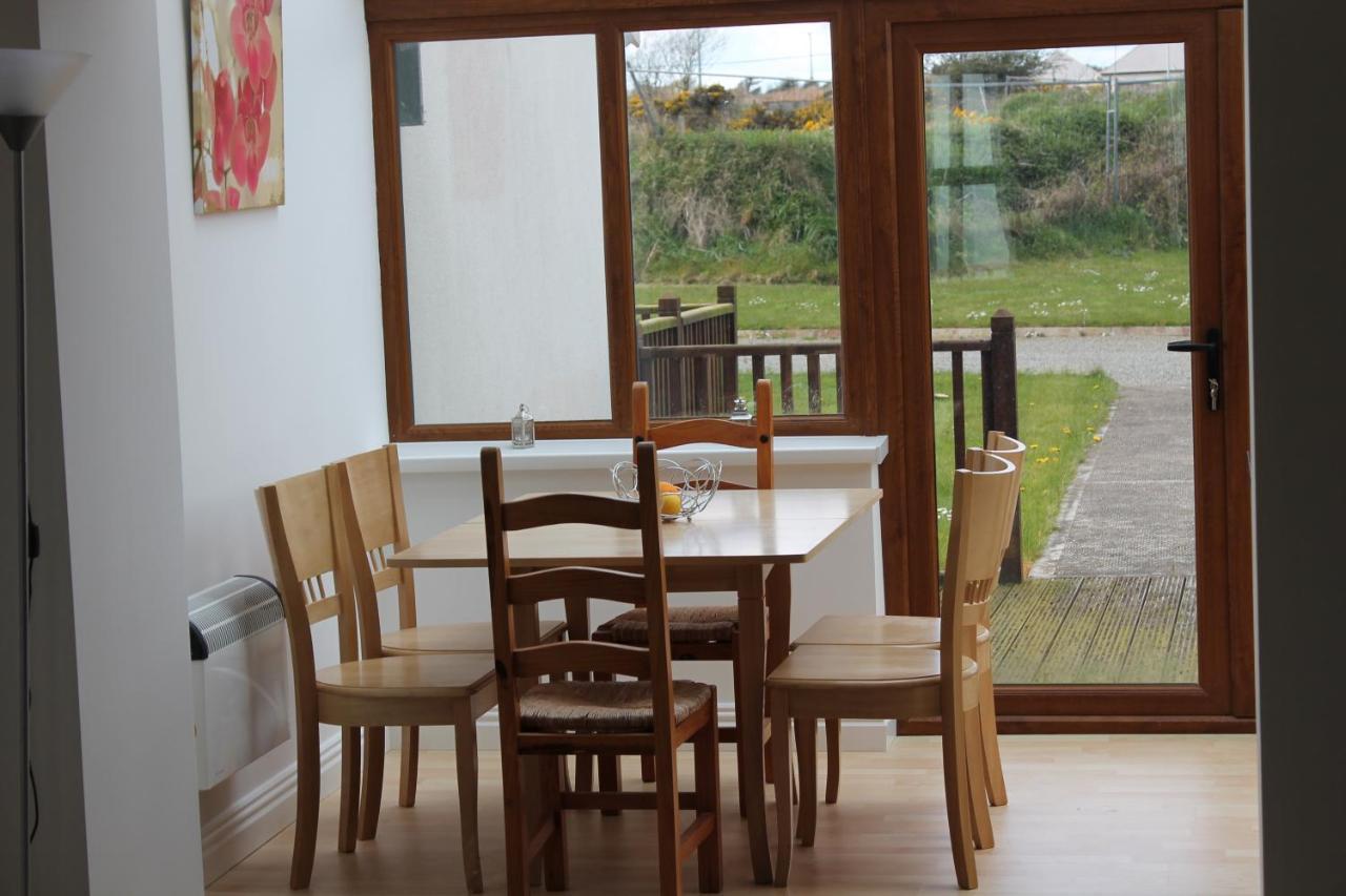 פת'רד און סי Hookless Holiday Homes מראה חיצוני תמונה