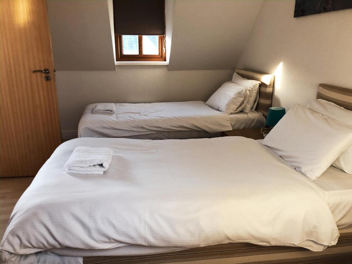 פת'רד און סי Hookless Holiday Homes מראה חיצוני תמונה